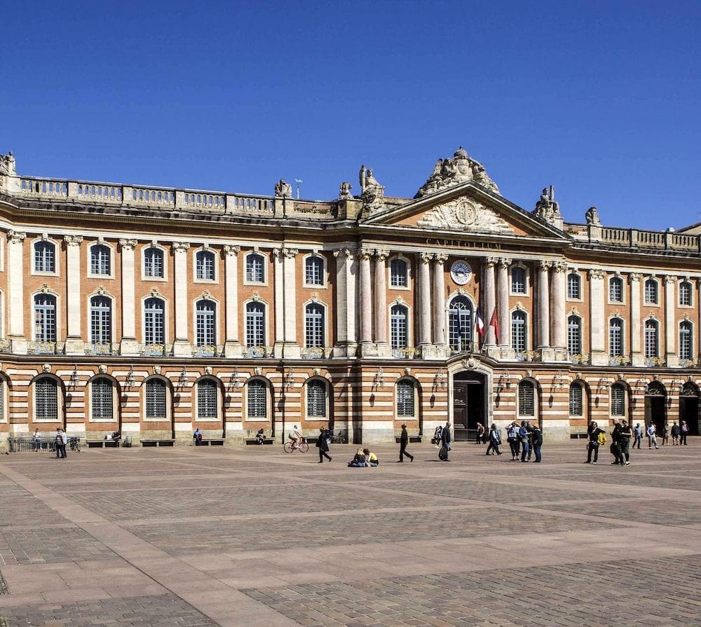 Hotel Ibis Styles Toulouse Capitole Exterior foto